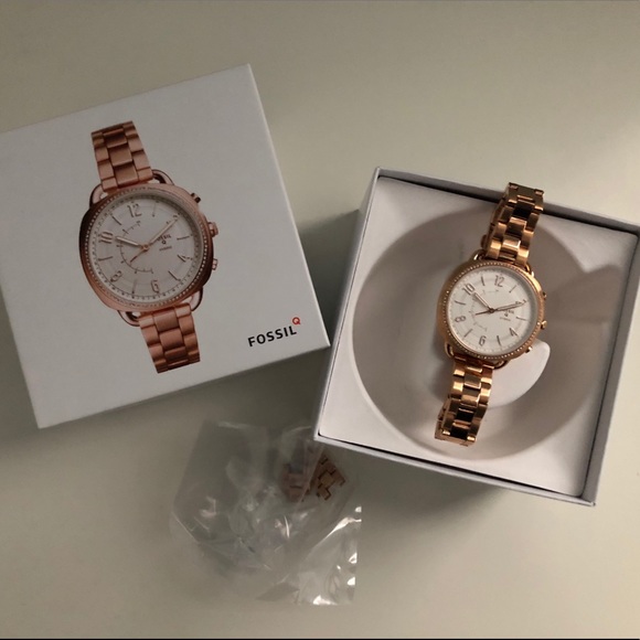 fossil q accomplice rose gold